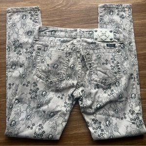 Miss Me Ankle Skinny Jeans | Miss Me Black Lace | Miss Me Ivory Jeans | 🖤🤍